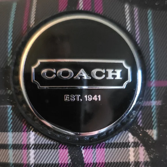 Coach Poppy Shoulder Bag - Pink and Black 2011 - Picture 2 of 8